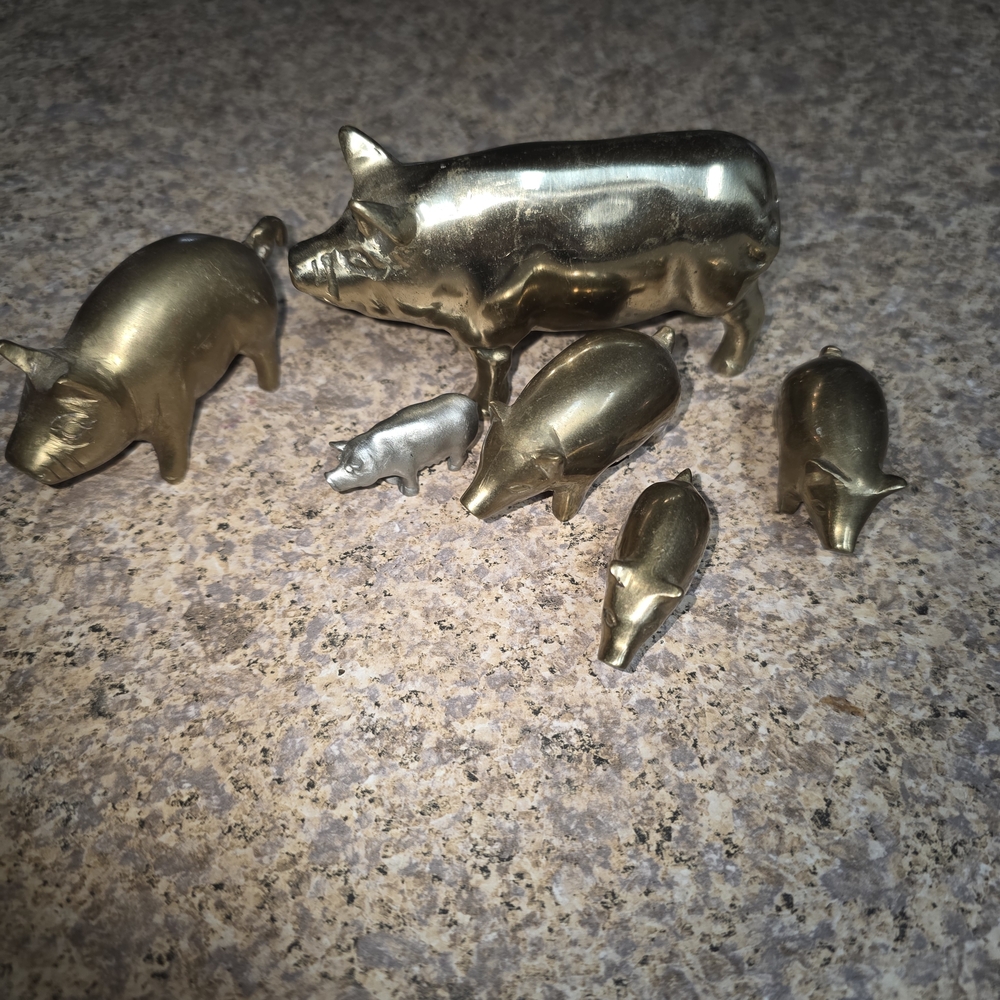 Gold and Silver Pig Figurine Set